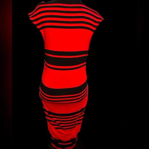 INC body con red and black knee length striped dress in size Large. Like new - Picture 4 of 7